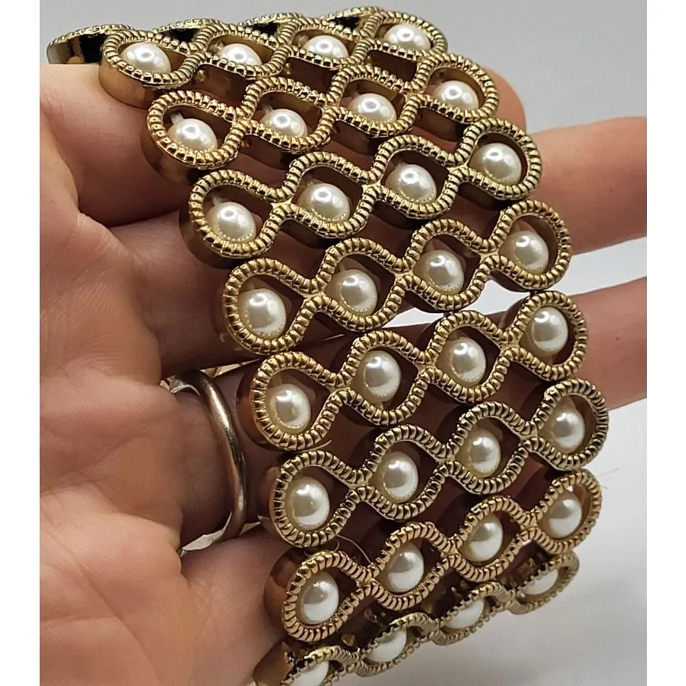 Wide Gold Pearl Stretchy Bangle Bracelet 7in